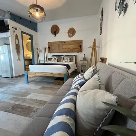 Cafofos Da Zeta, Cozy Pool House Quinta do Conde