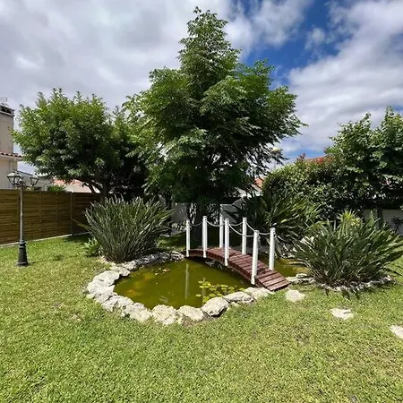 Cafofos Da Zeta, Cozy Pool House شاليه