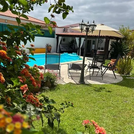 Cafofos Da Zeta, Cozy Pool House * Quinta do Conde