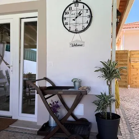 Cafofos Da Zeta, Cozy Pool House شاليه *